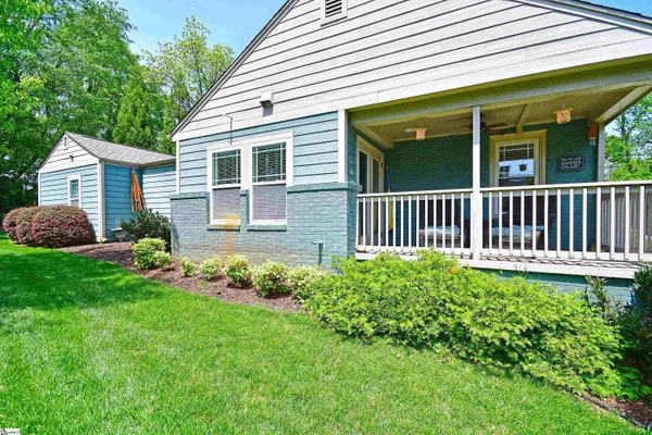 $3,200 | 108 Hillcrest Circle, Greenville, SC 29609