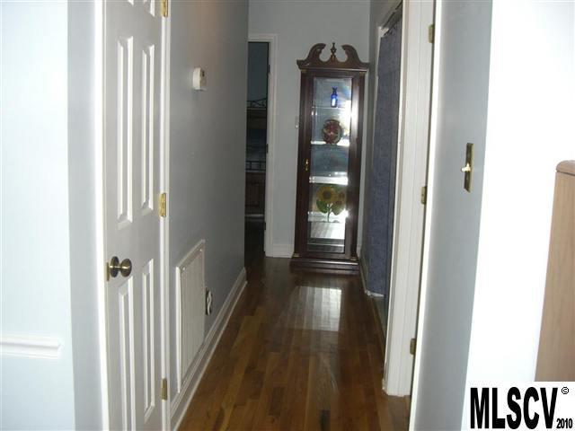 1737 Piney Road Hickory, NC 28602 - Photo 22 of 24 Gallery Image 22