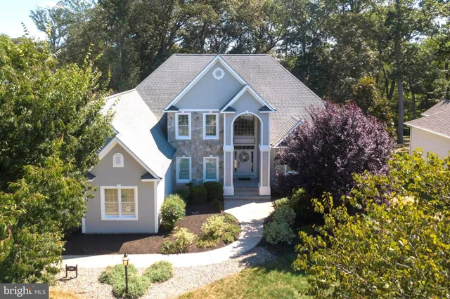 $925,000 | 154 West Shore Drive, Milton, DE 19968