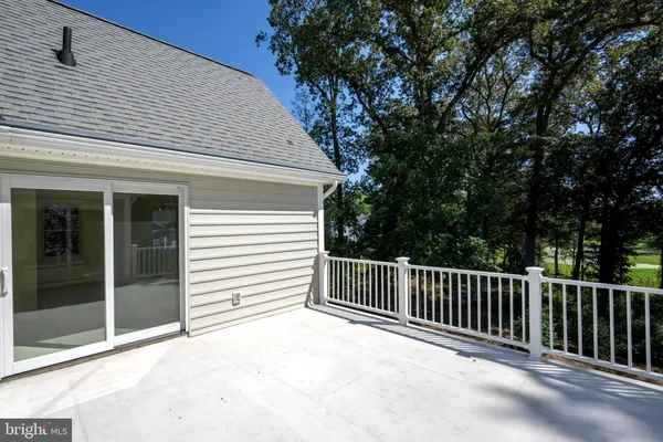 $925,000 | 154 West Shore Drive, Milton, DE 19968