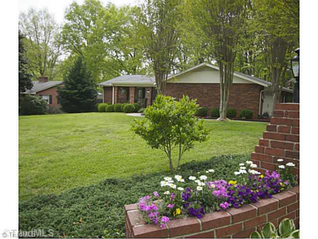 1610 Bright Leaf Road Pfafftown, NC 27040 - Photo 1 of 16 Exterior Front.