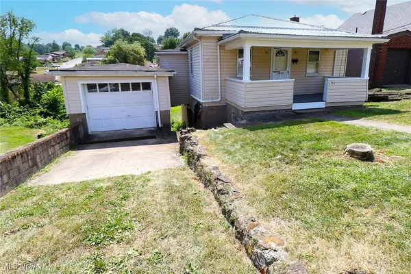 $104,900 | 2354 Chestnut Street, Steubenville, OH 43952