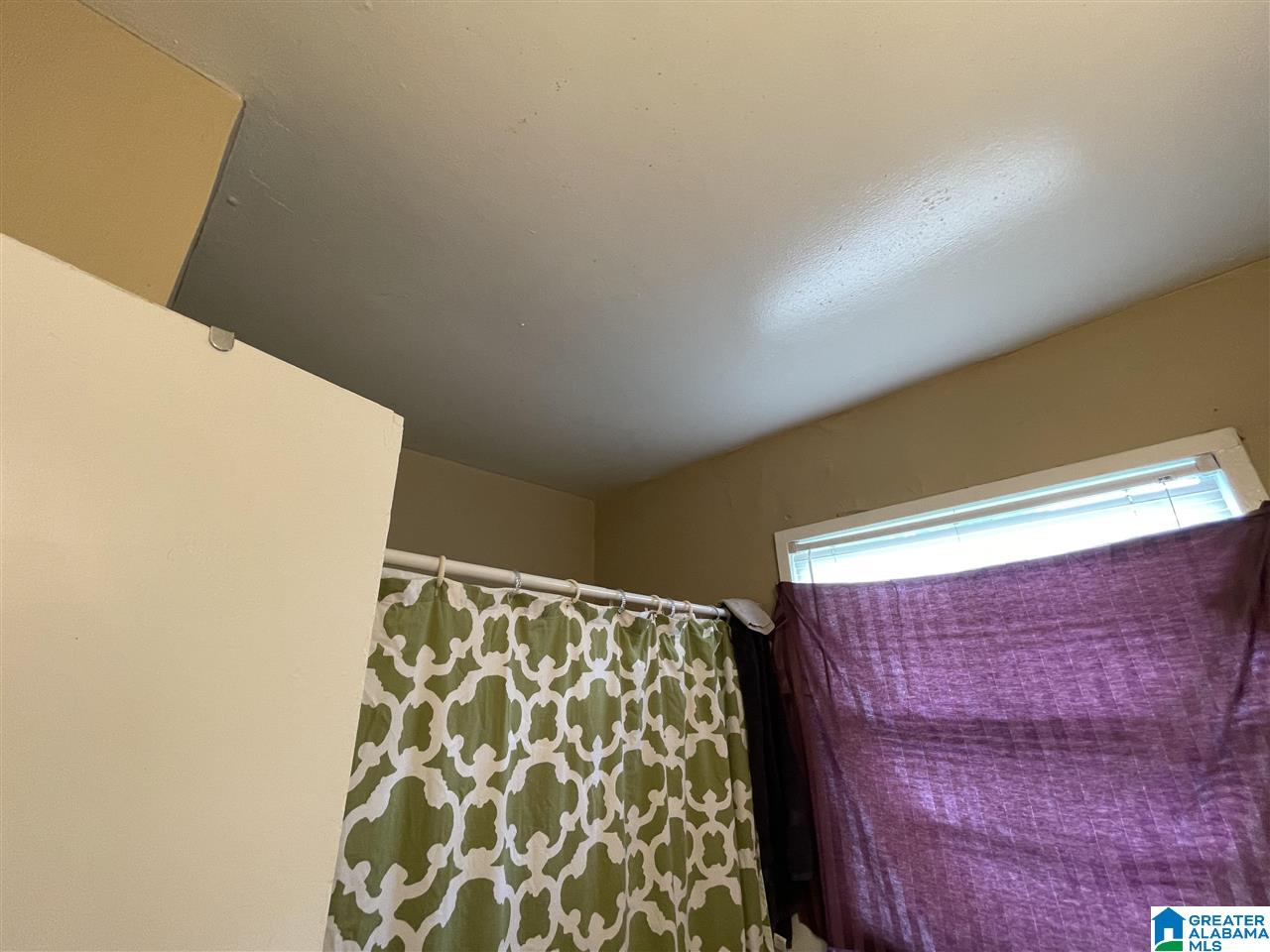 1252 18th Place Southwest Birmingham, AL 35211 - Photo 15 of 31