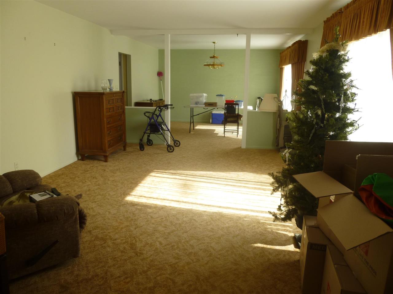 9112 East Miller Road Durand, MI 48429 - Photo 18 of 47 50043955-19.JPG