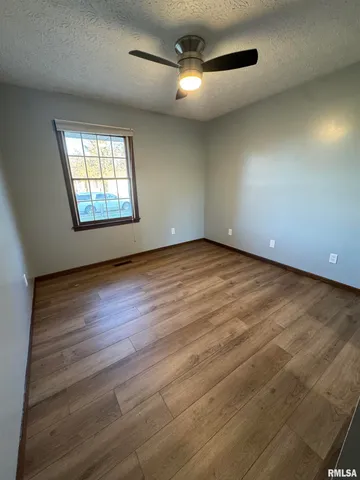 $219,000 | 602 Osage Drive, Centralia, IL 62801