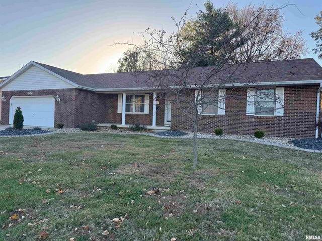 $219,000 | 602 Osage Drive, Centralia, IL 62801