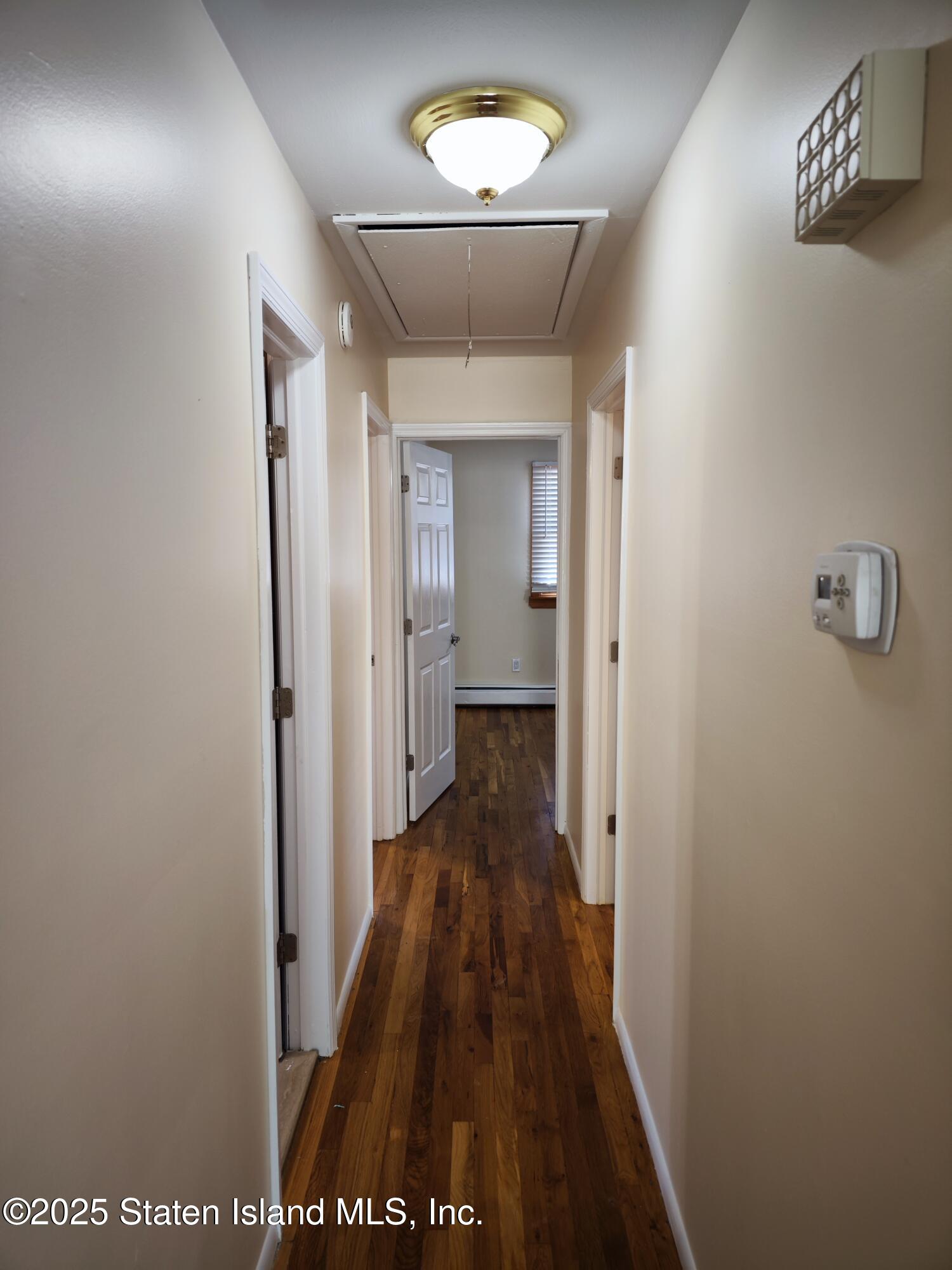 517 Rathbun Avenue Staten Island, NY 10312 - Photo 13 of 28 a view of a hallway