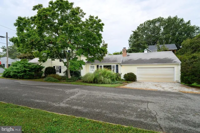 $475,000 | 200 Factory Street, Oxford, MD 21654