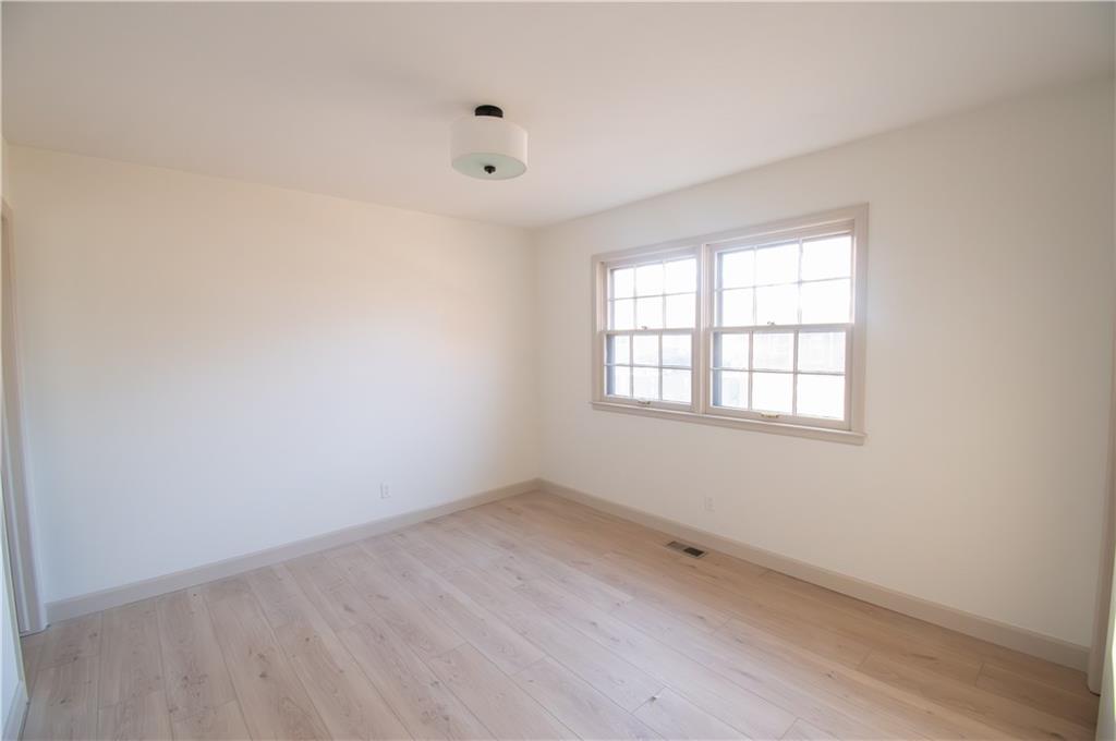 3415 Trail Road Lawrence, KS 66049 - Photo 13 of 21