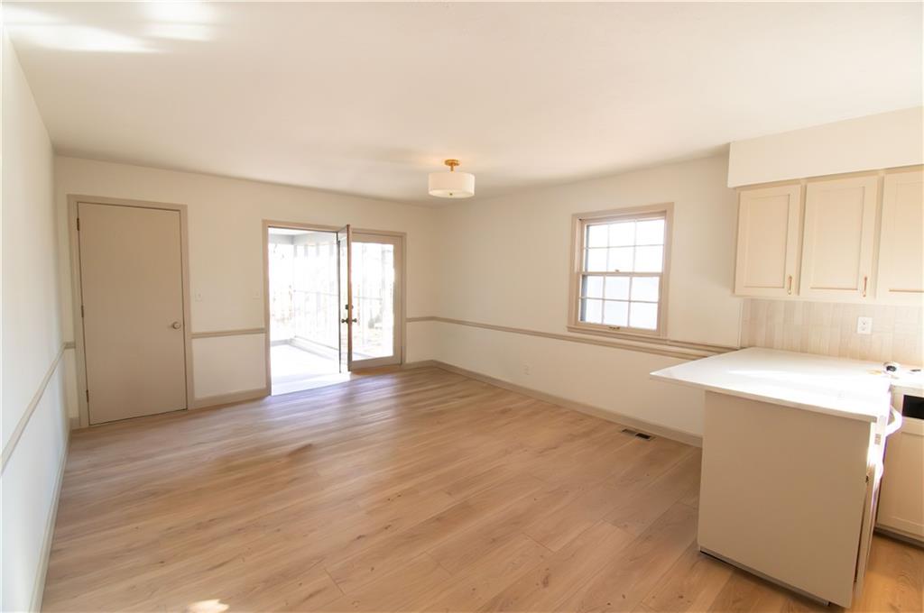 3415 Trail Road Lawrence, KS 66049 - Photo 6 of 21