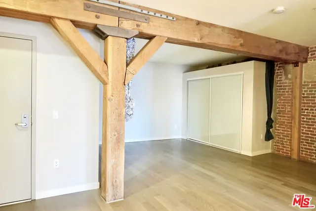 $3,300 | 527 Molino Street, Unit 307, Los Angeles, CA 90013