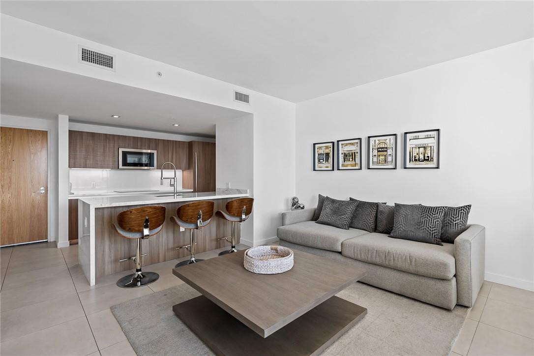 401 North Birch Road, Unit 713 Fort Lauderdale, FL 33304 - Photo 15 of 31 APARTMENT