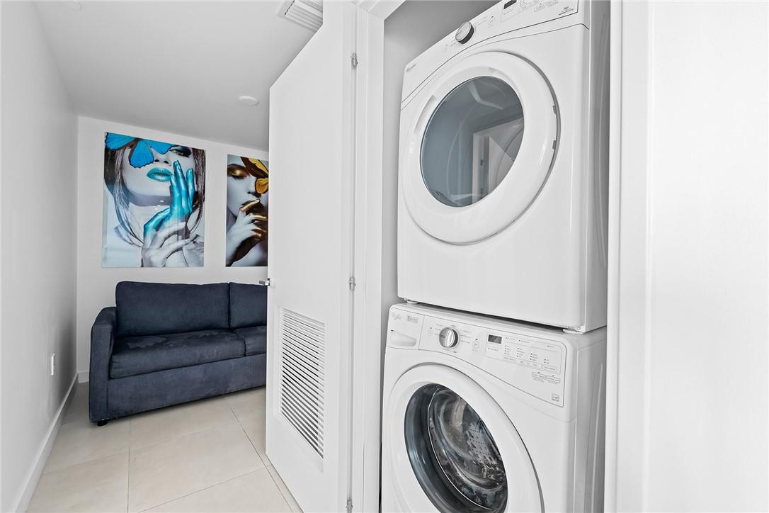 401 North Birch Road, Unit 713 Fort Lauderdale, FL 33304 - Photo 17 of 31 APARTMENT