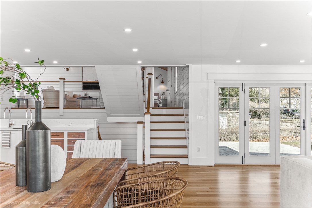 166 Ruggles Avenue Newport, RI 02840 - Photo 25 of 50 Stairs to open den and one of two primary bedroom suites.