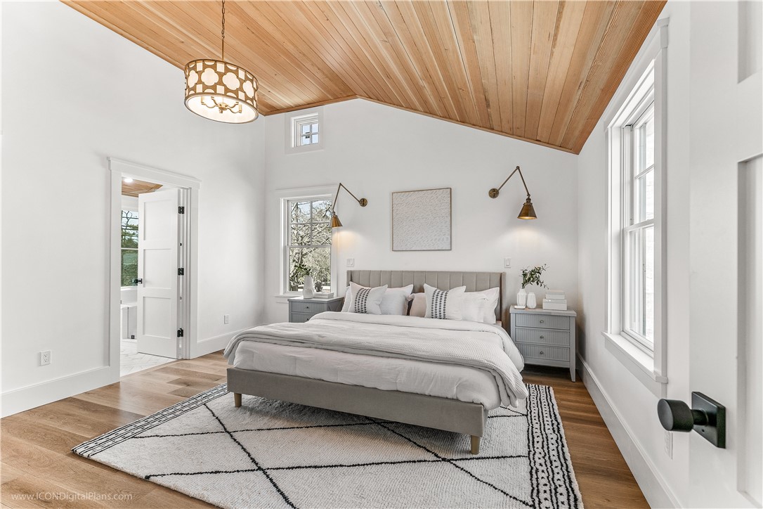 166 Ruggles Avenue Newport, RI 02840 - Photo 29 of 50 One of two primary bedrooms with private bathroom and walk-in closet.