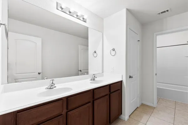 $325,000 | 2112 Foxglove Court, Forney, TX 75126