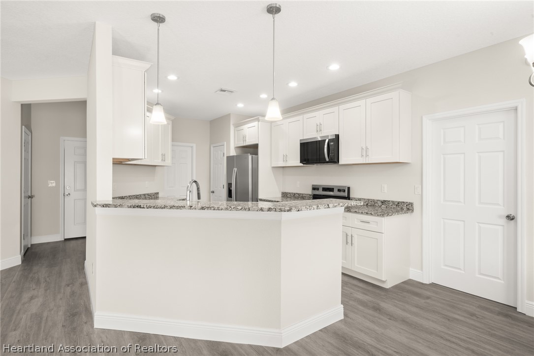 2104 Flower Terrace Sebring, FL 33875 - Photo 19 of 42