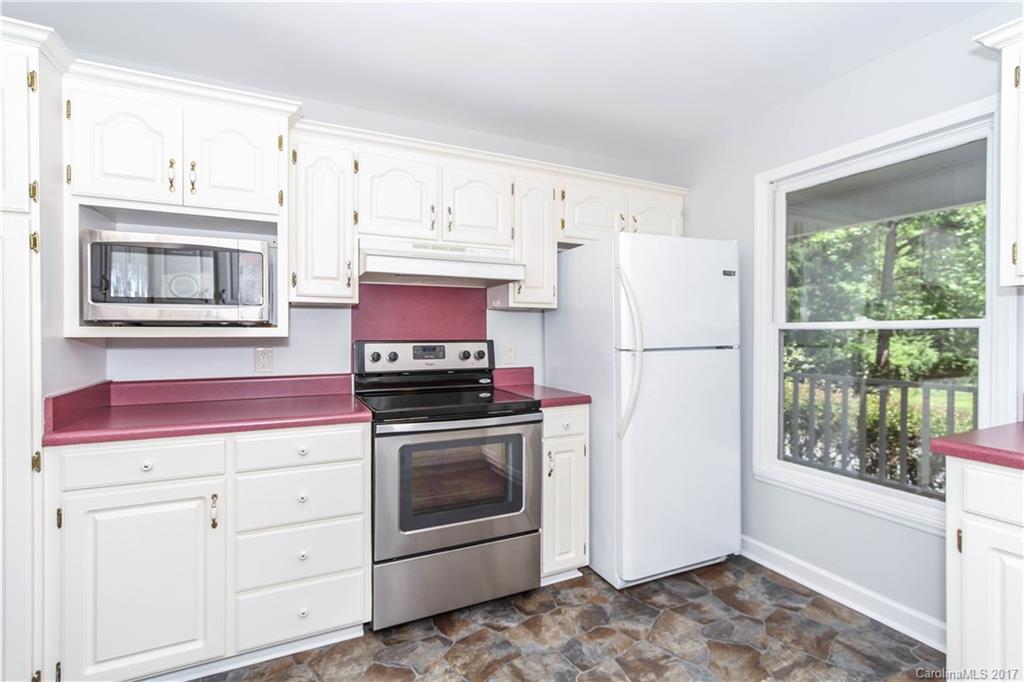 9411 Deer Run Road Waxhaw, NC 28173 - Photo 5 of 19 Gallery Image 5