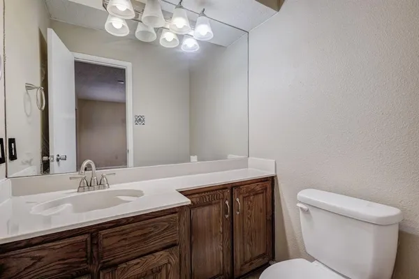 $1,775 | 1413 Palmnold Circle East, Fort Worth, TX 76120