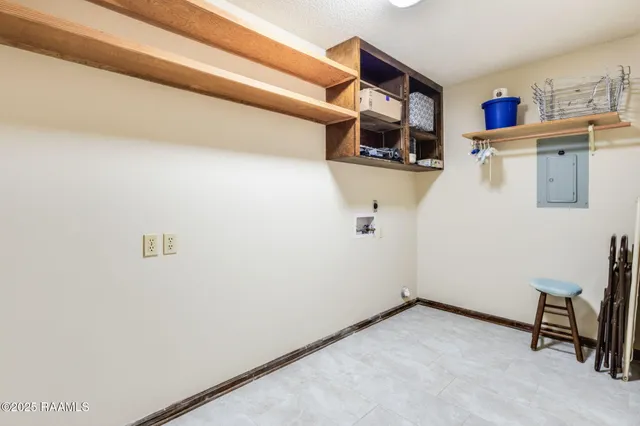 $218,000 | 314 Creswell Avenue, Scott, LA 70583