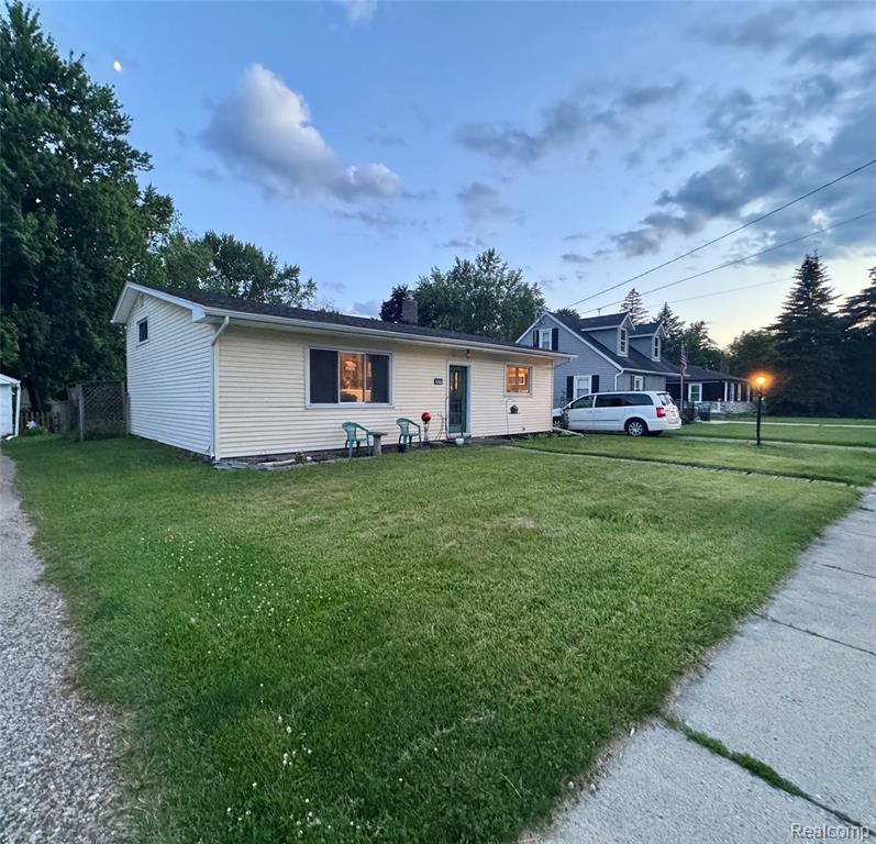 4597 Holt Road Holt, MI 48842 - Photo 10 of 16