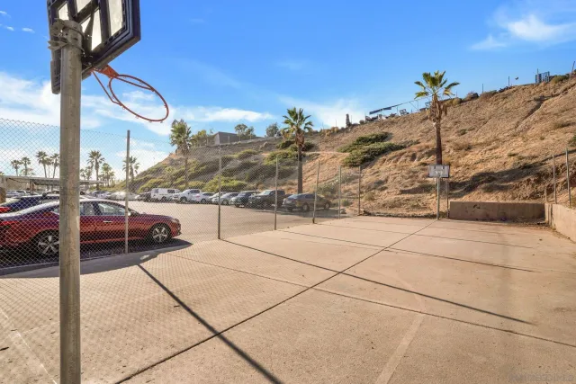 $344,999 | 1687 Pentecost Way, Unit 4, San Diego, CA 92105