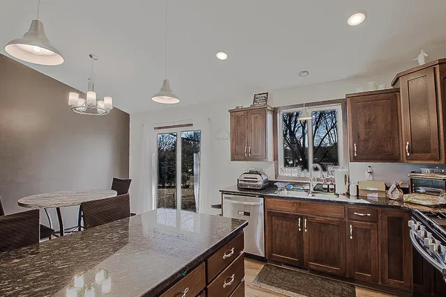 $330,000 | 1930 Prospect Drive Northeast, St. Cloud, MN 56304