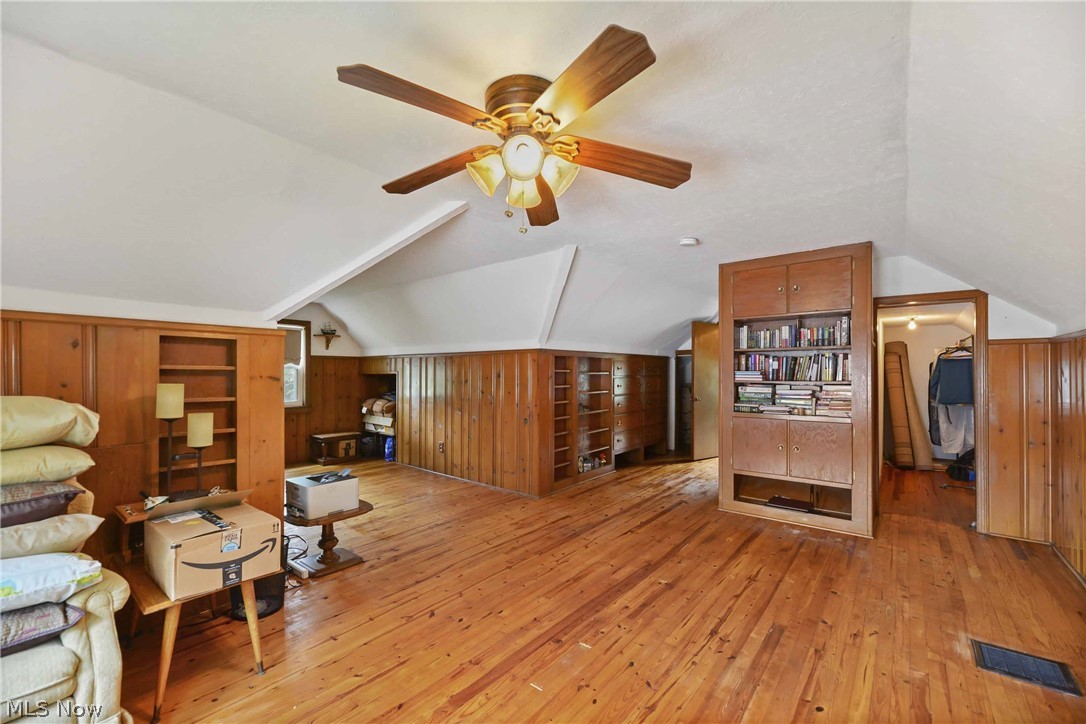 14305 Rockside Road Maple Heights, OH 44137 - Photo 26 of 35