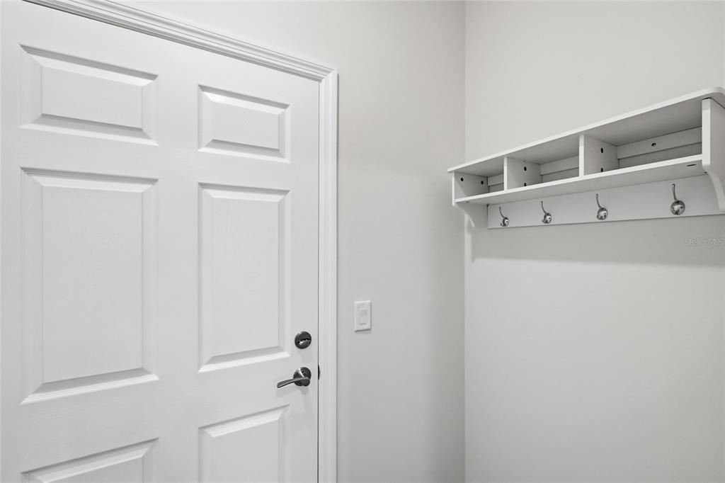 17029 Hampton Falls Terrace Lakewood Ranch, FL 34202 - Photo 11 of 56 a view of walk in closet