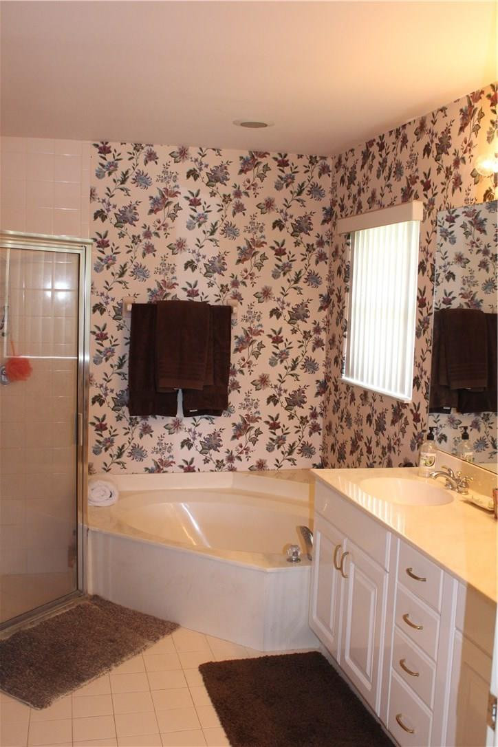 1335 Sabal Lakes Road Delray Beach, FL 33445 - Photo 11 of 16 Master bathroom