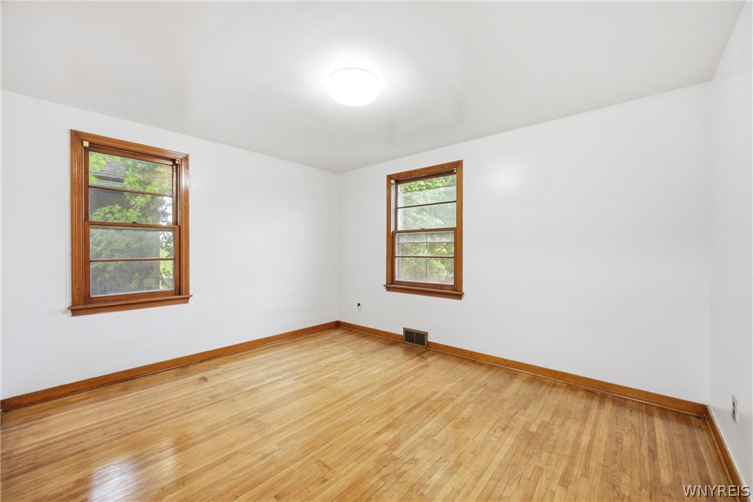 72 Birkdale Road Cheektowaga, NY 14225 - Photo 18 of 41