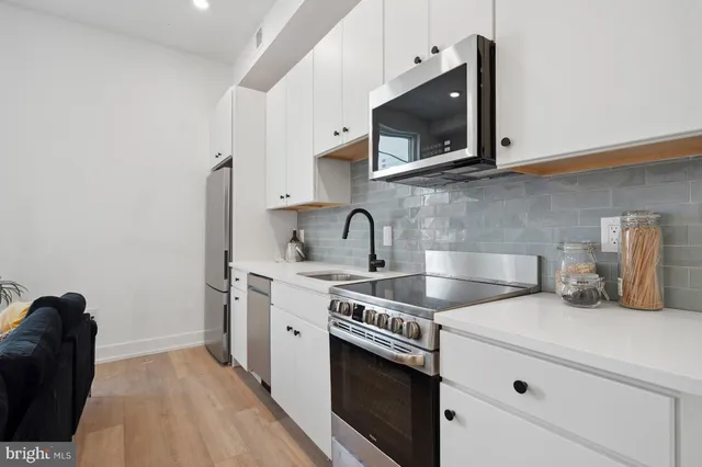 $1,350 | 3037 Richmond Street, Unit 107, Philadelphia, PA 19134