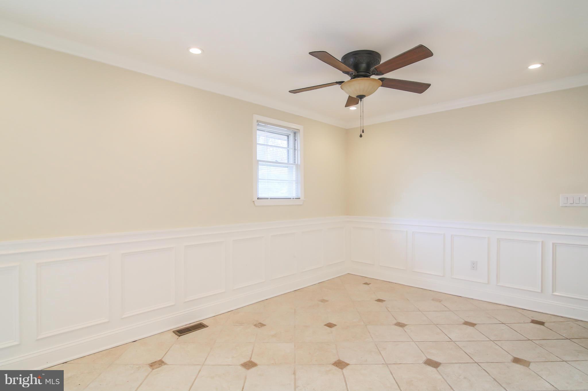 6124 Medora Road Linthicum Heights, MD 21090 - Photo 7 of 29 Dining Room