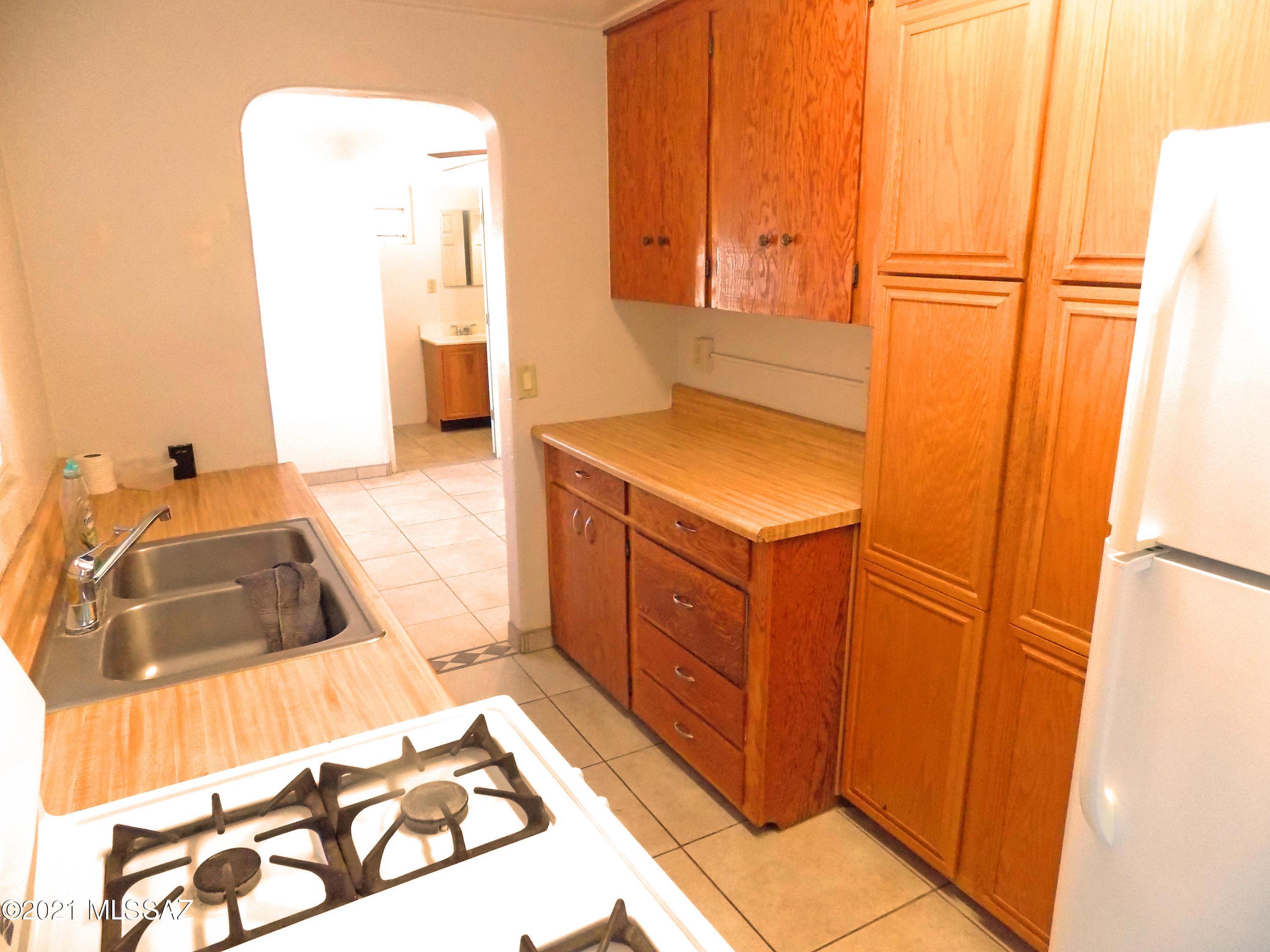 219 East King Road Tucson, AZ 85705 - Photo 8 of 27