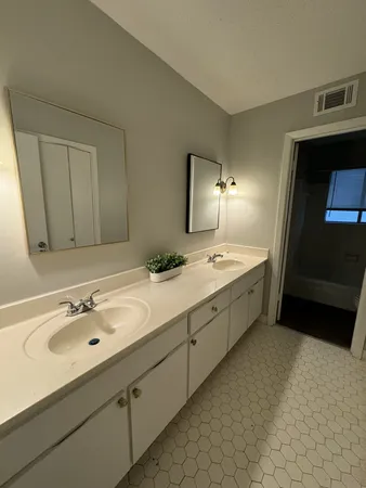 $399,000 | 2523 Syon Drive, Memphis, TN 38119