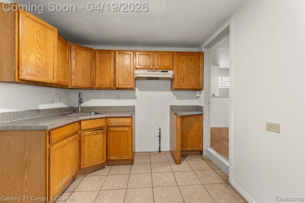 774 Corwin Court Pontiac, MI 48340 - Photo 6 of 28