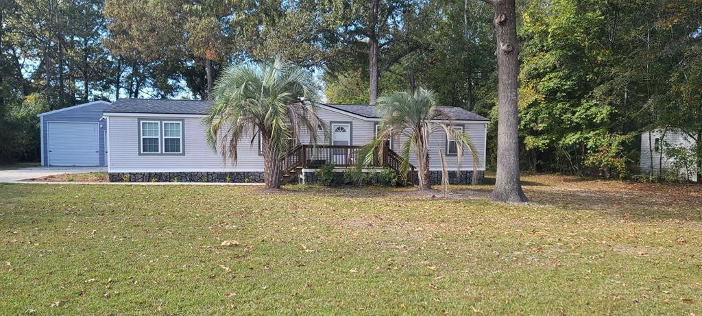 1188 Pond View Road Manning, SC 29102 - Photo 1 of 35