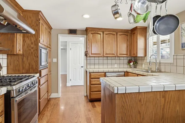 $1,398,000 | 7460 Miller Avenue, Gilroy, CA 95020