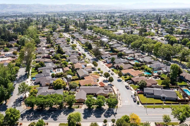 $1,398,000 | 7460 Miller Avenue, Gilroy, CA 95020