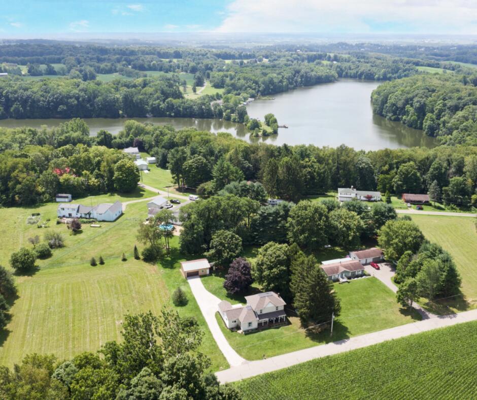 12390 Shipley Road Fredericktown, OH 43019 - Photo 45 of 47 45