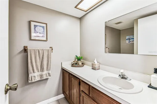 $1,500 | 1710 Hammock Pine Boulevard, Unit 17, Clearwater, FL 33761