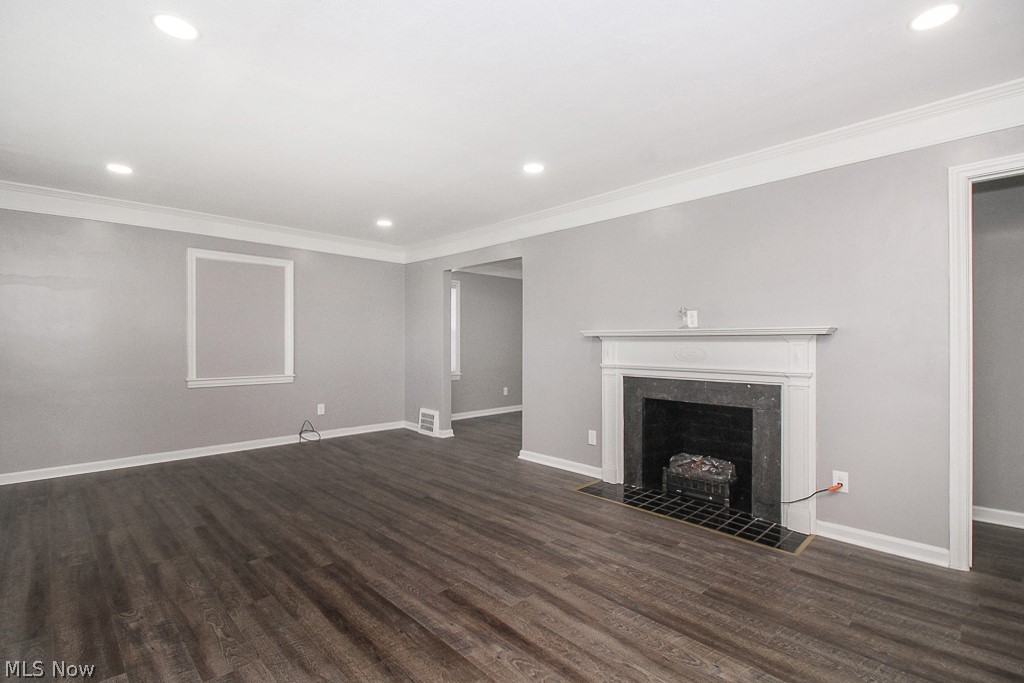 2123 Goodnor Road Cleveland Heights, OH 44118 - Photo 5 of 35