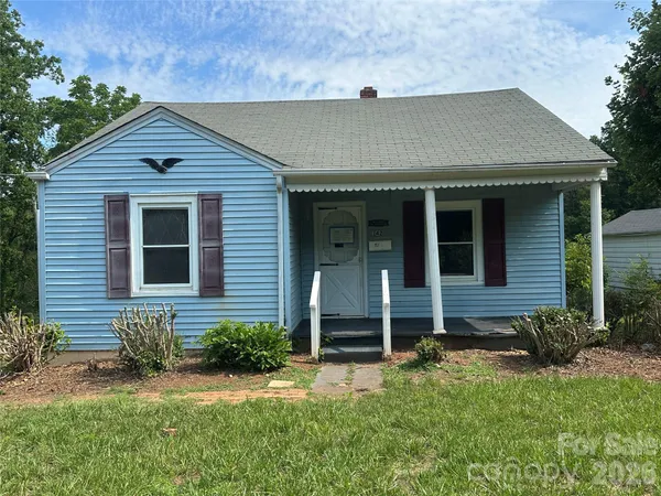 $135,000 | 142 Reeves Lane, Elkin, NC 28621