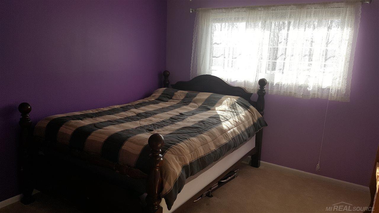 47612 Card Road Macomb, MI 48044 - Photo 16 of 21 Gallery Image 16