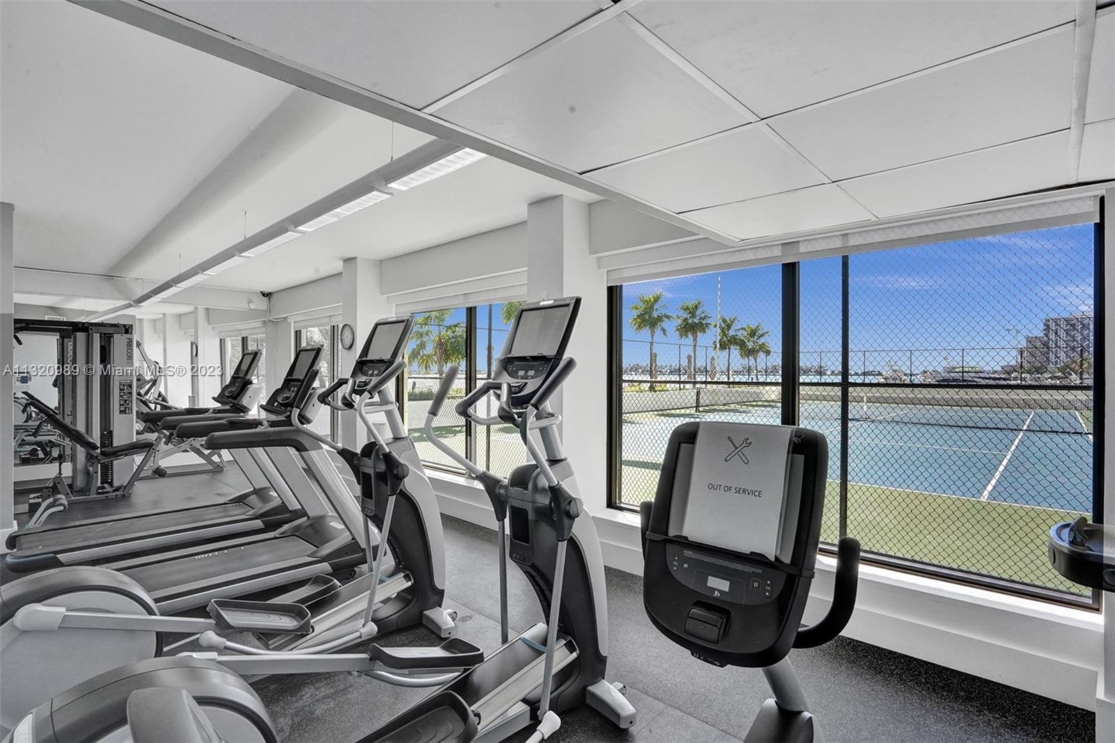 200 Southeast 15th Road, Unit 6I Miami, FL 33129 - Photo 32 of 50 a view of a room with gym equipment