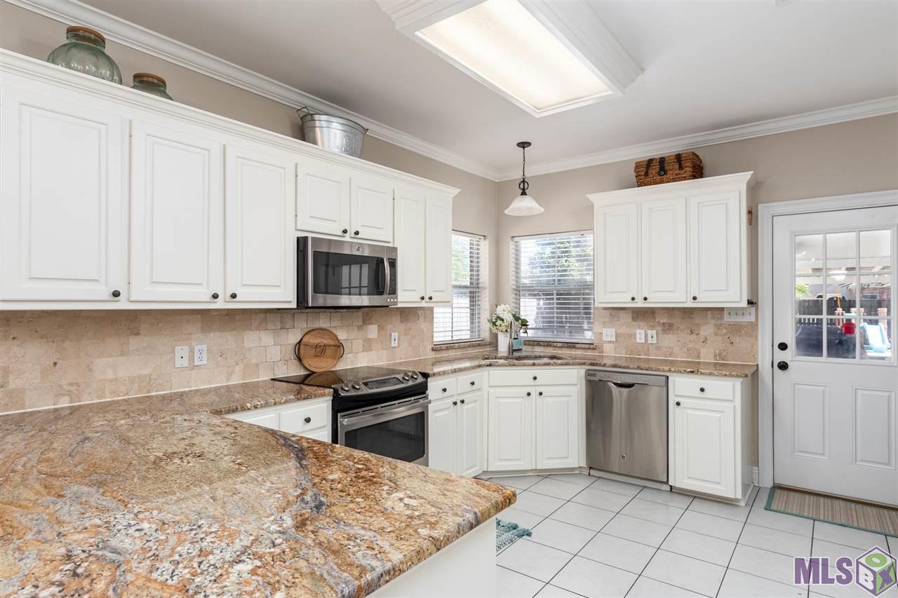 10232 Springdale Avenue Baton Rouge, LA 70810 - Photo 10 of 25