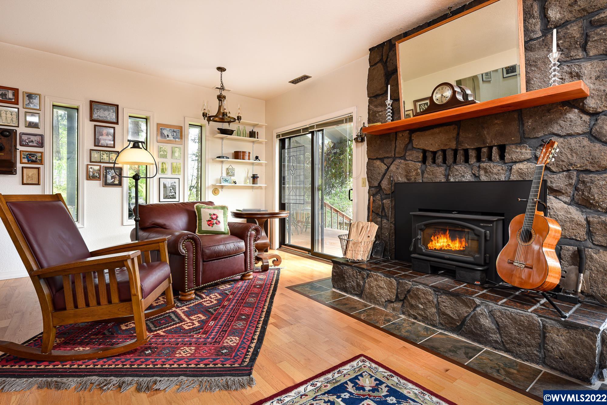 30481 Ty Valley Road Lebanon, OR 97355 - Photo 8 of 41 Gallery Image 8