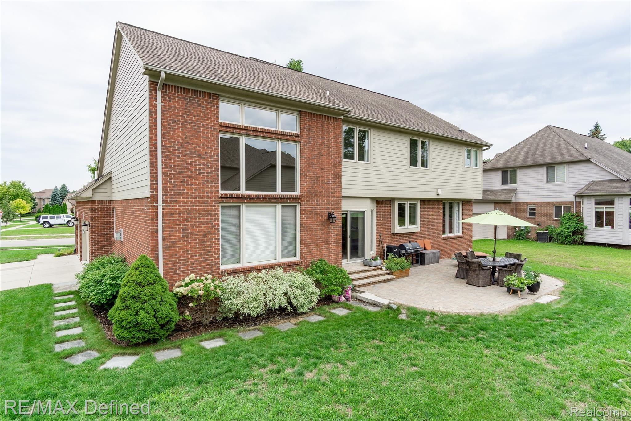 116 Scarborough Lane Rochester, MI 48306 - Photo 51 of 53 116-Scarborough-Ln-51.jpg
