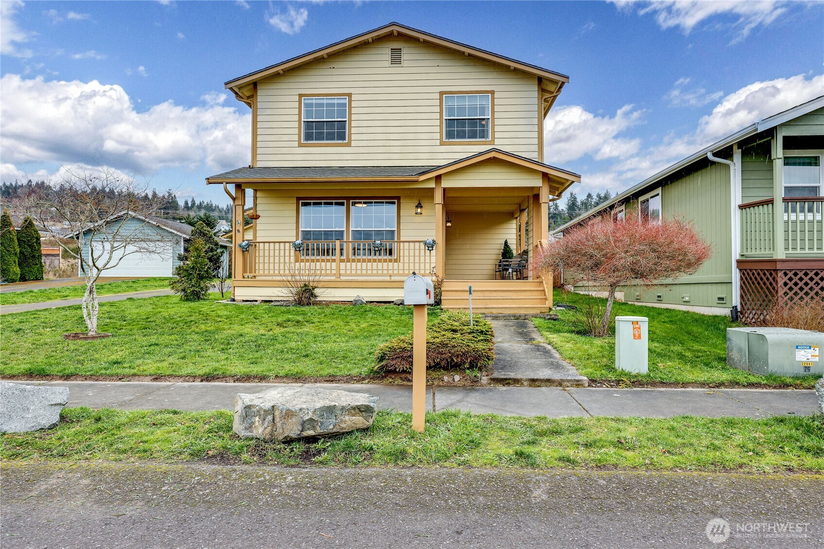 110 Alpine Loop Sequim, WA 98382 - Photo 2 of 36