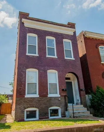 $240,000 | 3104 Wyoming Street, St. Louis, MO 63118